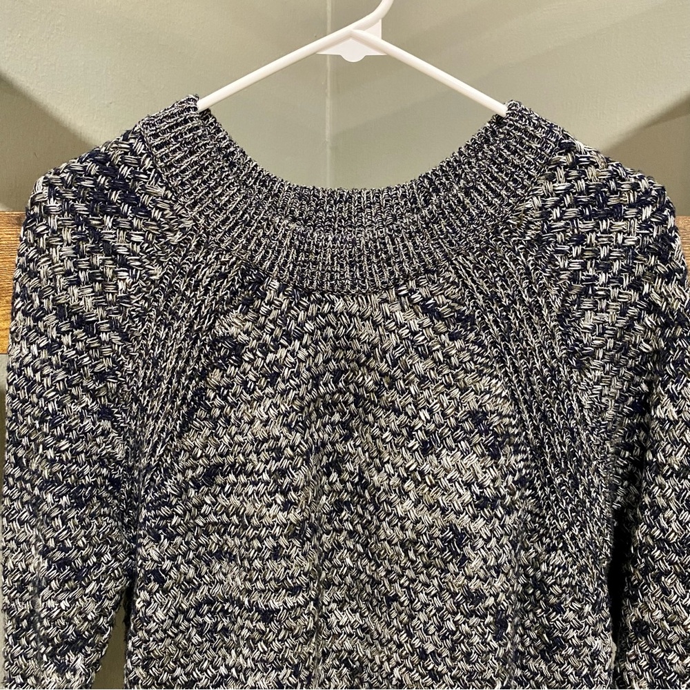 Universal Thread blue sweater XXL - Picture 2 of 9